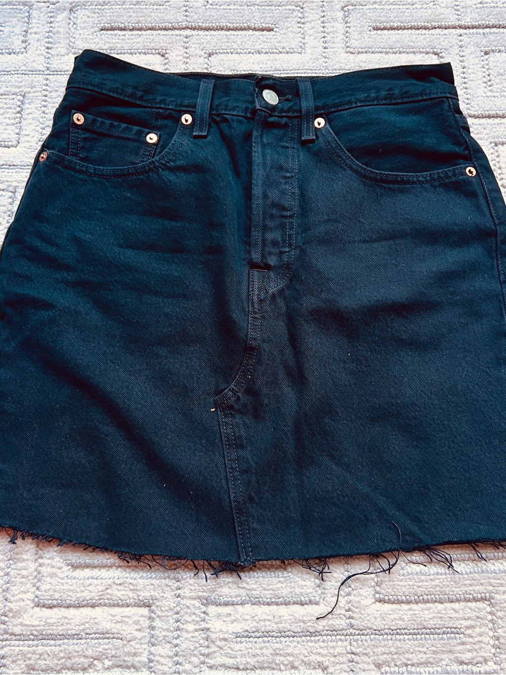 Levi's Black Denim Mini Skirt-size 27